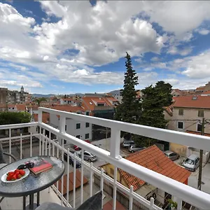 Guest house Via Porto Split